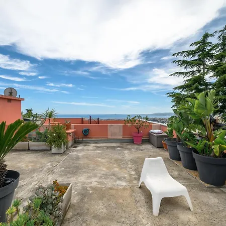 Rooftop Terrace - Sea View, Pool, Parking & A/c Διαμέρισμα *