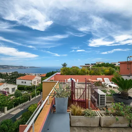 Apartment Rooftop Terrace - Sea View, Pool, Parking & A/c